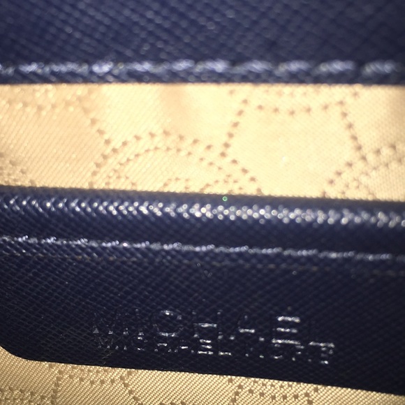 Michael Kora tote - Picture 3 of 4